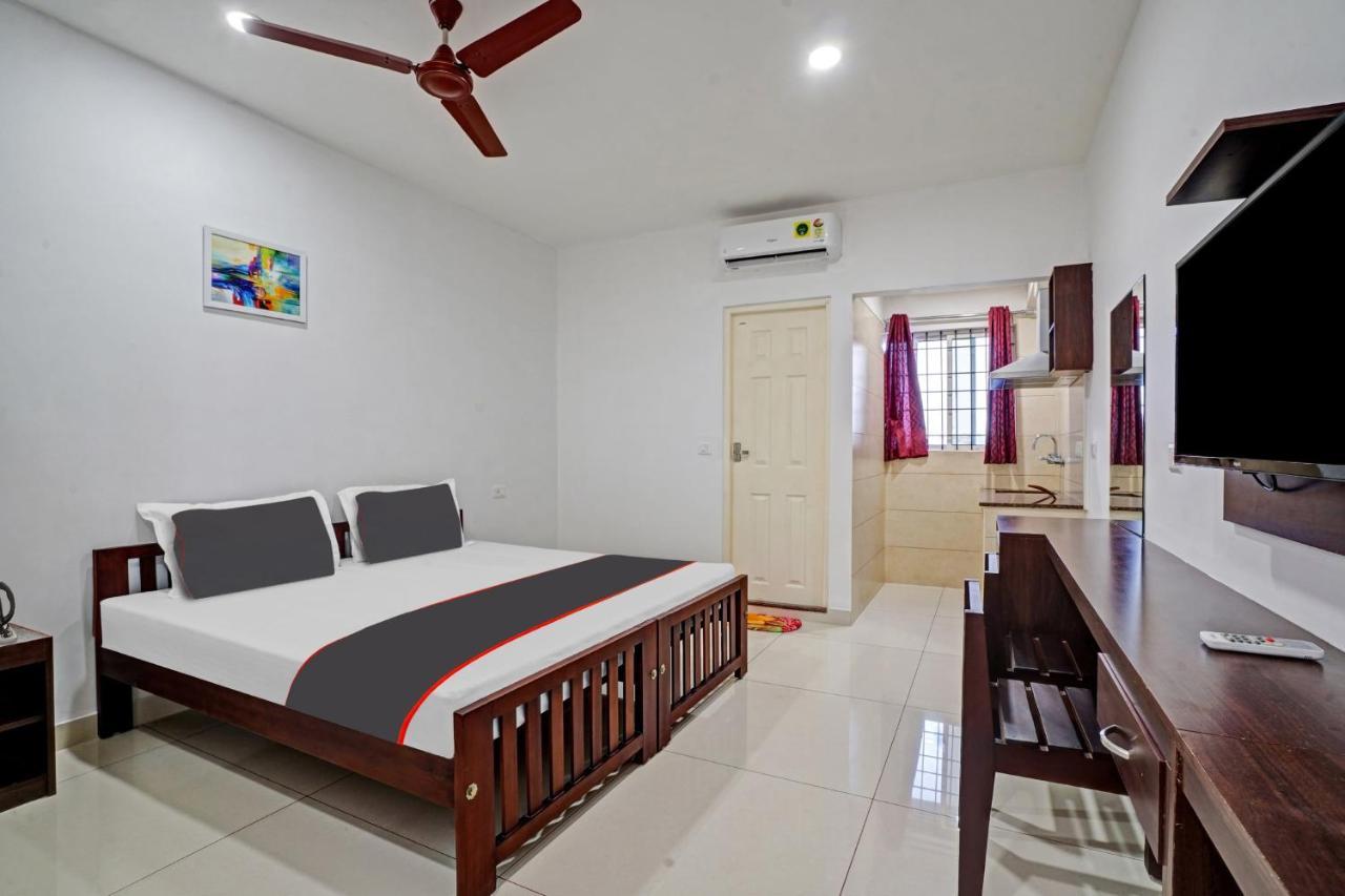 Collection O White House Pearl Otel Kochi Dış mekan fotoğraf