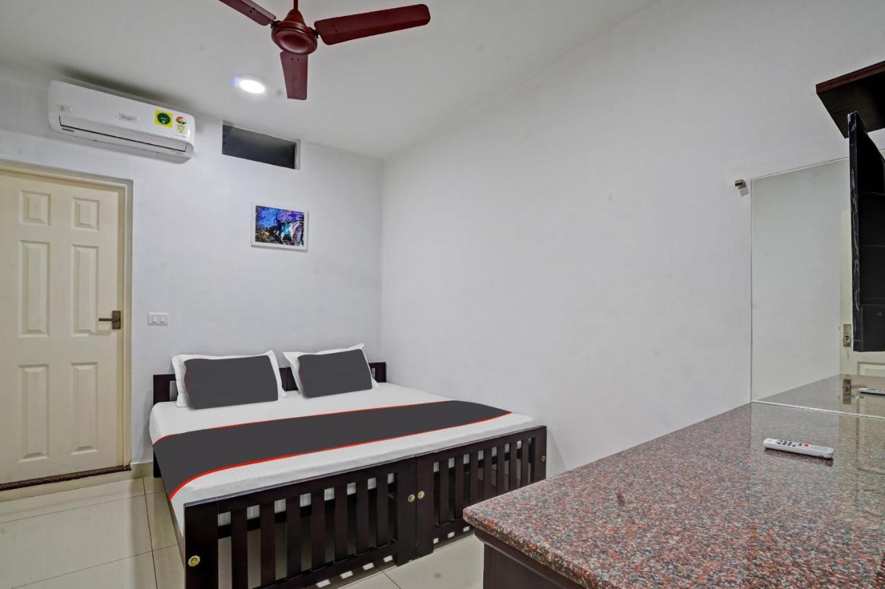 Collection O White House Pearl Otel Kochi Dış mekan fotoğraf